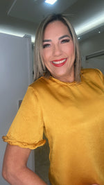 Twist Trim Round Neck Top