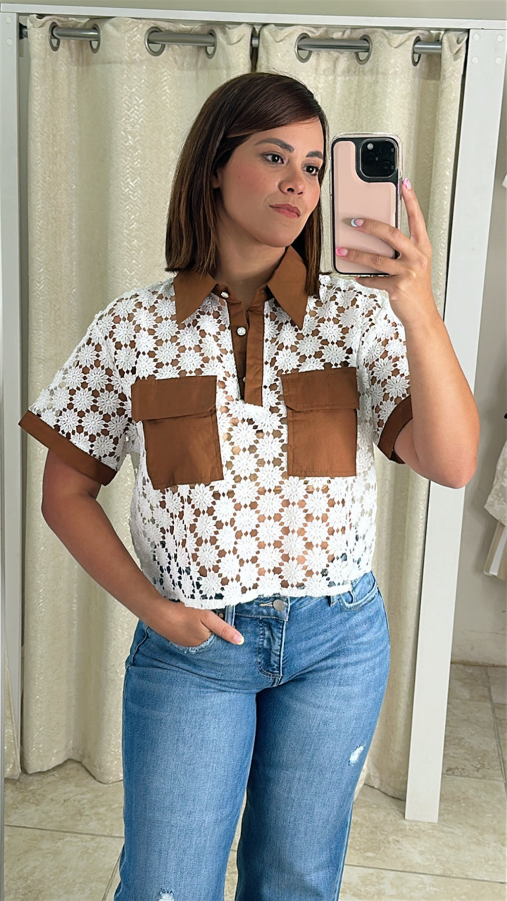 Lace Contrast Short Blouse