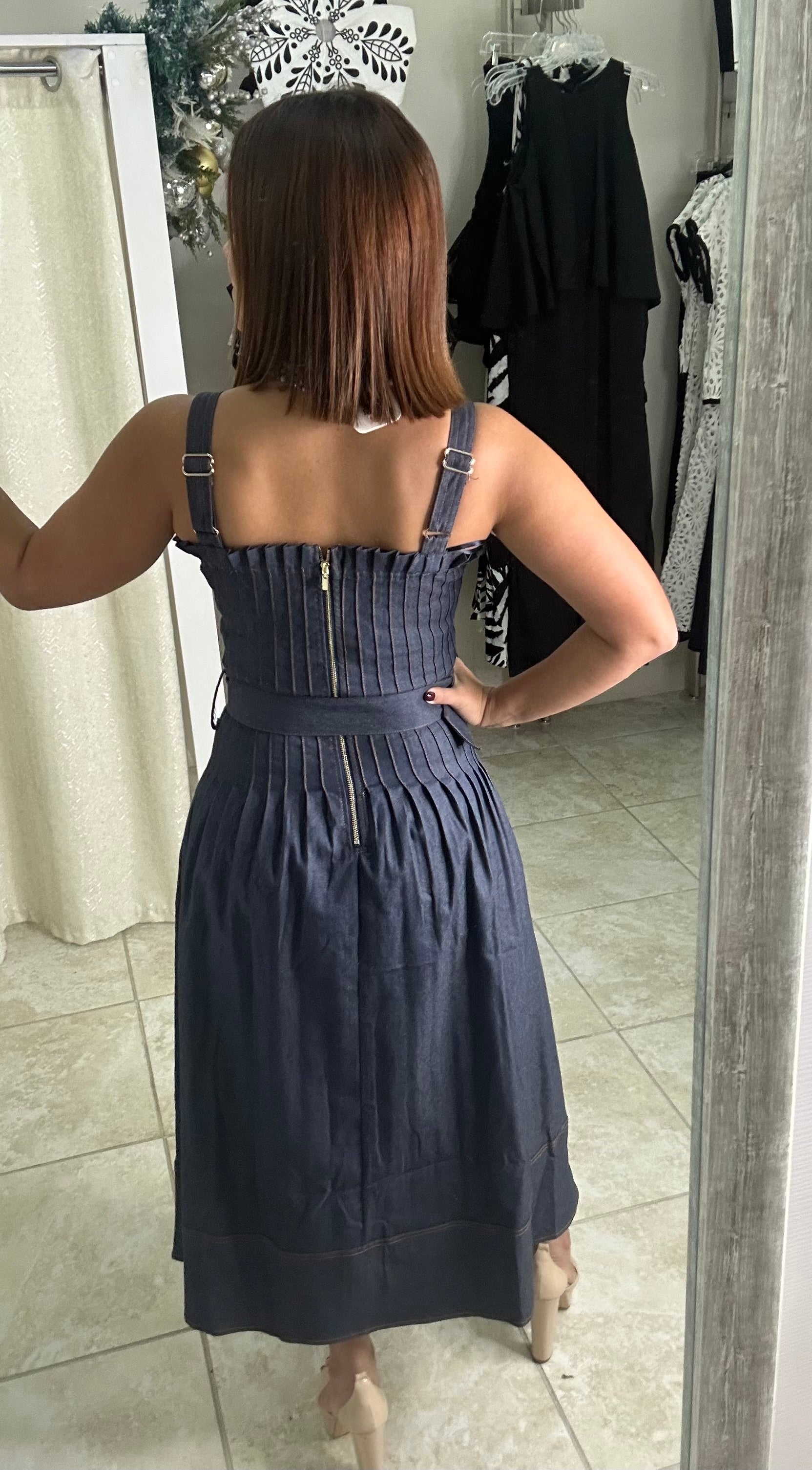 Pleating Detail Midi Dress