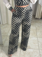 Top And Pants Lines Set