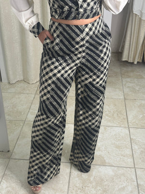 Top And Pants Lines Set