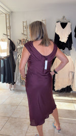 Sangría Drape Midi Dress