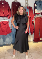 Round Neck Sleeveless Midi Dress