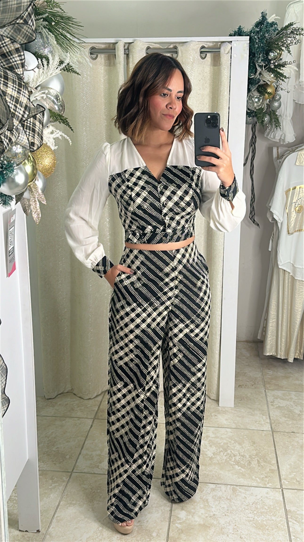 Top And Pants Lines Set