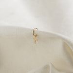 POS - Cross Ear Cuff